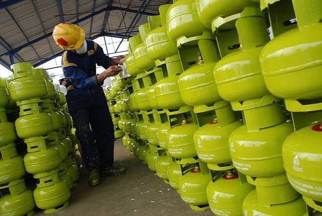 LPG 3 KG DIKURANGI, EKONOMI RAKYAT KECIL  AKANKAH TERGUNCANG?